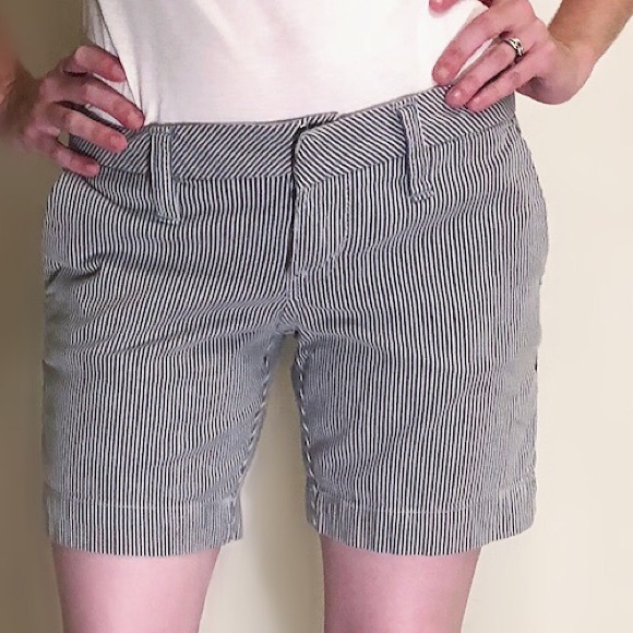 Hurley pin stripe nautical blue and white shorts - Picture 2 of 12